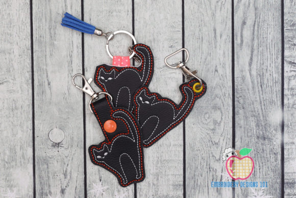 Review: Haunted Cat ITH KeyFob Snaptab for Holiday Sales